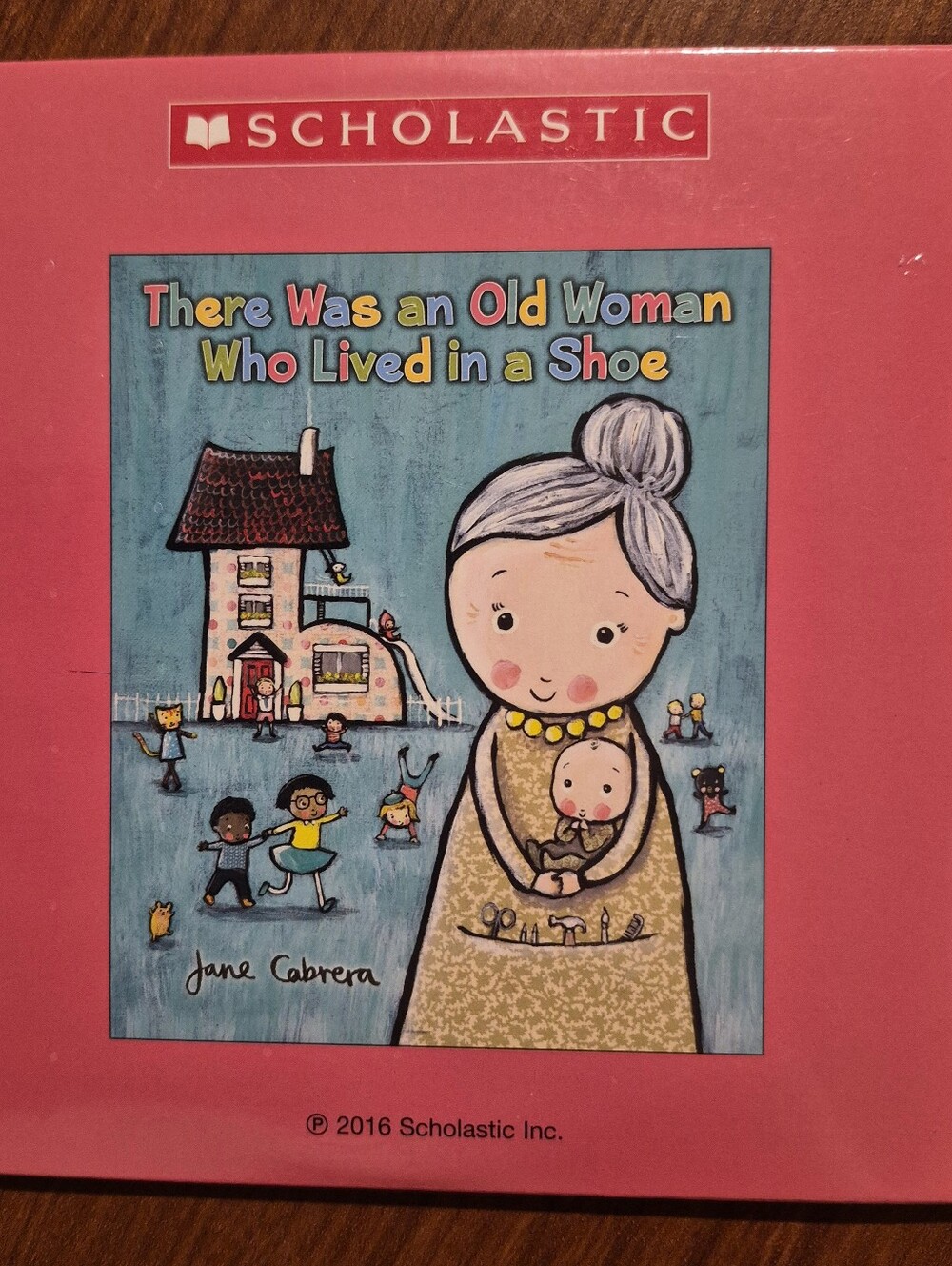 Audio CD 'There Was An Old Woman Who Lived In A Shoe' 2016 NEW Sealed Scholastic
